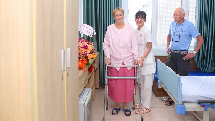 Lý do nữ bệnh nhân người Pháp viết thư cảm ơn bệnh viện- Ảnh 1. Lý do nữ bệnh nhân người Pháp viết thư cảm ơn bệnh viện- Ảnh 1.
