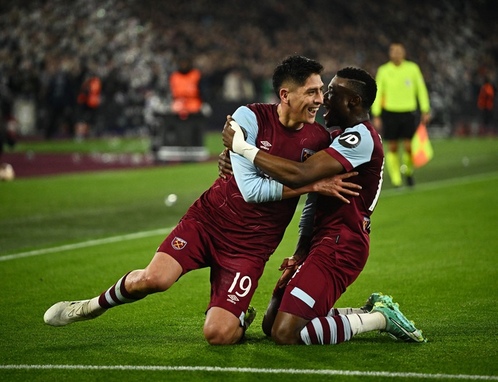 Thua đối thủ vô danh Union Saint-Gilloise, Liverpool vẫn sáng cửa vô địch Europa League- Ảnh 6. Thua đối thủ vô danh Union Saint-Gilloise, Liverpool vẫn sáng cửa vô địch Europa League- Ảnh 6.
