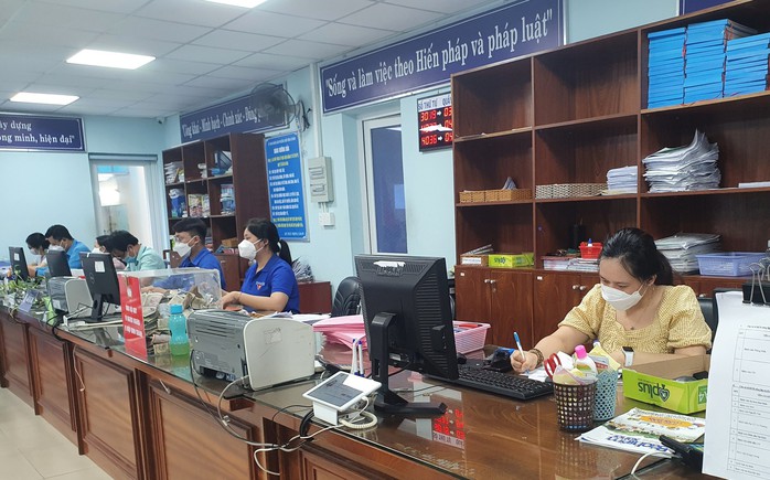 6 việc công chức không được phép làm - Ảnh 3. 6 việc công chức không được phép làm - Ảnh 3.