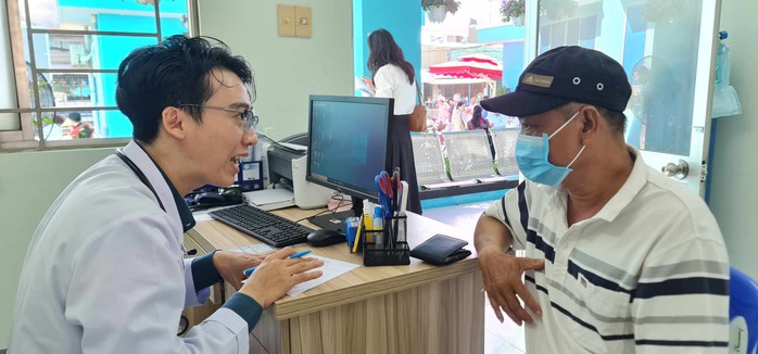 Đưa phòng khám của bệnh viện hạng I về với Bình Chánh - Ảnh 3. Đưa phòng khám của bệnh viện hạng I về với Bình Chánh - Ảnh 3.