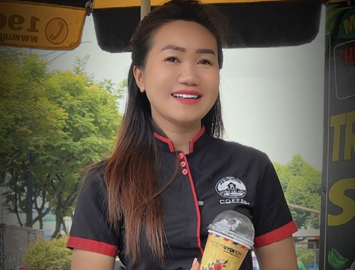 TikToker 9x Bình Thuận cảnh báo lừa đảo hút triệu view
- Ảnh 3. TikToker 9x Bình Thuận cảnh báo lừa đảo hút triệu view
- Ảnh 3.