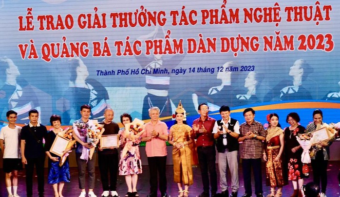 Nghệ sĩ múa TP HCM hướng tới những thăng hoa sáng tạo độc đáo- Ảnh 1. Nghệ sĩ múa TP HCM hướng tới những thăng hoa sáng tạo độc đáo- Ảnh 1.