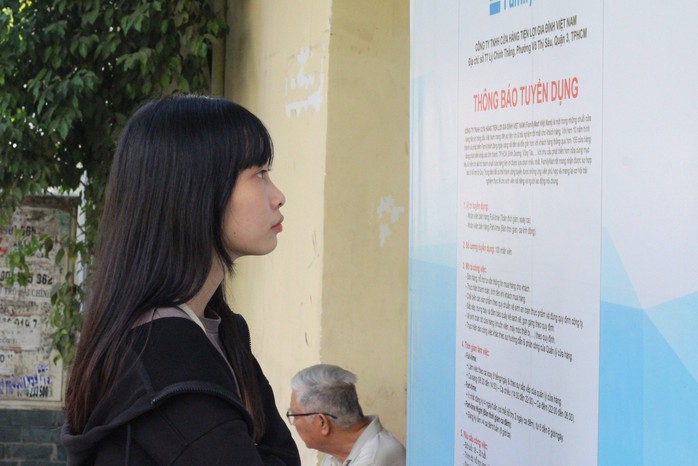 Sinh viên dễ dàng có việc làm thêm dịp Tết- Ảnh 1. Sinh viên dễ dàng có việc làm thêm dịp Tết- Ảnh 1.