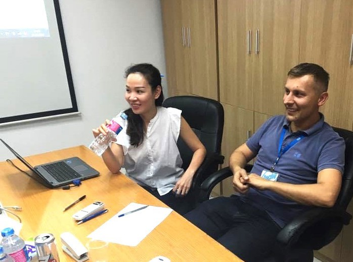 Không cứ có tiền là được sai khiến- Ảnh 2. Không cứ có tiền là được sai khiến- Ảnh 2.
