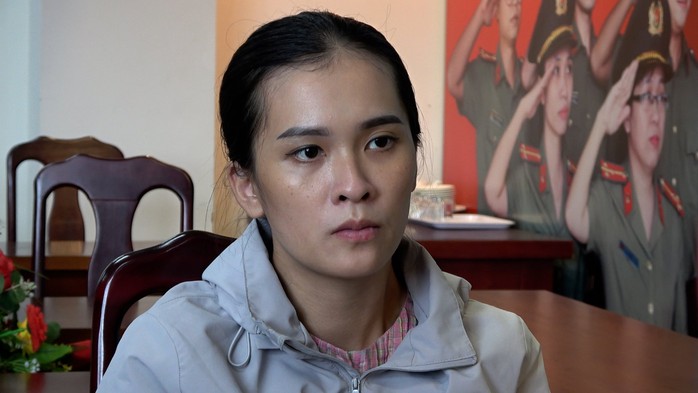 Bắt cô gái xinh đẹp giả danh người thân lừa đảo- Ảnh 2. Bắt cô gái xinh đẹp giả danh người thân lừa đảo- Ảnh 2.