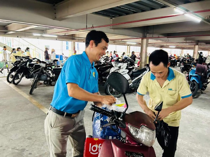 Công ty hơn 30.000 lao động ở Đồng Nai công bố tăng lương từ đầu năm 2024- Ảnh 1. Công ty hơn 30.000 lao động ở Đồng Nai công bố tăng lương từ đầu năm 2024- Ảnh 1.