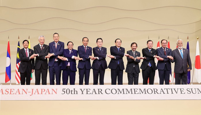 Các nhà lãnh đạo dự Hội nghị cấp cao kỷ niệm 50 năm quan hệ ASEAN - Nhật Bản Ảnh: VGP Các nhà lãnh đạo dự Hội nghị cấp cao kỷ niệm 50 năm quan hệ ASEAN - Nhật Bản Ảnh: VGP