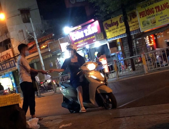 Lật tẩy chiêu trò "trục lợi tình thương": Bí kíp "hành nghề"- Ảnh 6. Lật tẩy chiêu trò "trục lợi tình thương": Bí kíp "hành nghề"- Ảnh 6.
