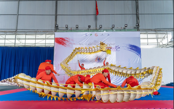 Ký kết hợp tác WoMAU - IVS: Bước tiến phát triển thể thao học đường- Ảnh 5. Ký kết hợp tác WoMAU - IVS: Bước tiến phát triển thể thao học đường- Ảnh 5.