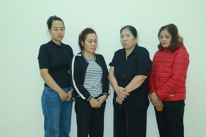 Nhiều “quý bà” tham gia điều hành đường dây đánh bạc hơn 200 tỉ đồng- Ảnh 2. Nhiều “quý bà” tham gia điều hành đường dây đánh bạc hơn 200 tỉ đồng- Ảnh 2.