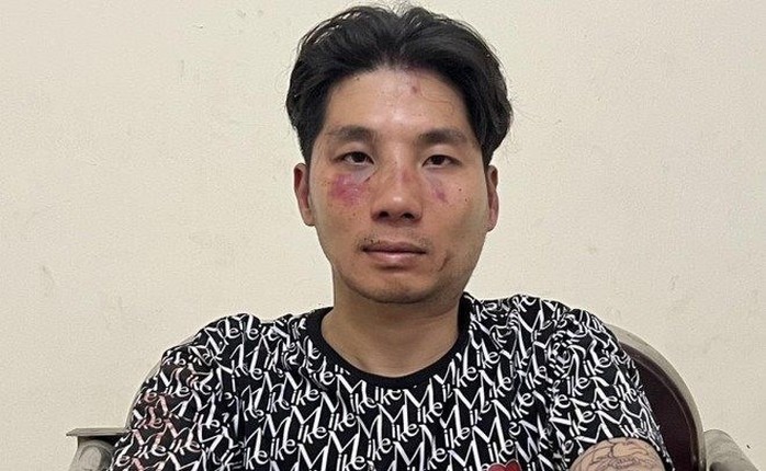 Thiếu tiền xăm, nam thanh niên cầm dao đi cướp, đâm trung tá công an- Ảnh 1. Thiếu tiền xăm, nam thanh niên cầm dao đi cướp, đâm trung tá công an- Ảnh 1.