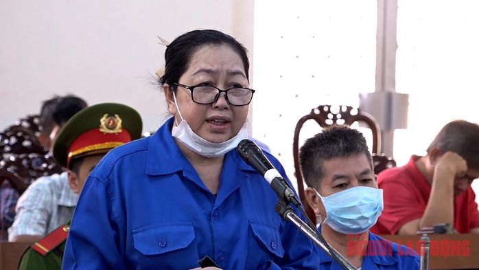 “Trùm” buôn lậu Mười Tường và 2 cựu cán bộ công an An Giang lĩnh án- Ảnh 4. “Trùm” buôn lậu Mười Tường và 2 cựu cán bộ công an An Giang lĩnh án- Ảnh 4.
