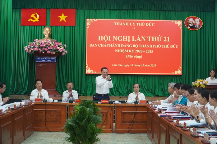TP Thủ Đức thu ngân sách giảm vì hụt thu từ bất động sản- Ảnh 1. TP Thủ Đức thu ngân sách giảm vì hụt thu từ bất động sản- Ảnh 1.