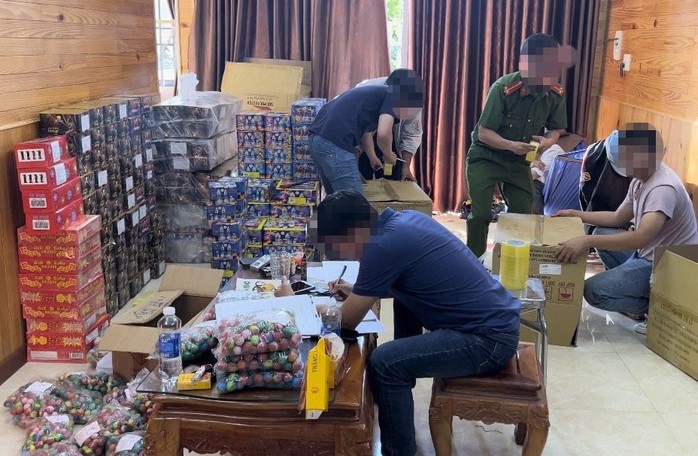 Rao bán hơn 600 kg pháo nổ trên mạng xã hội - Ảnh 2. Rao bán hơn 600 kg pháo nổ trên mạng xã hội - Ảnh 2.
