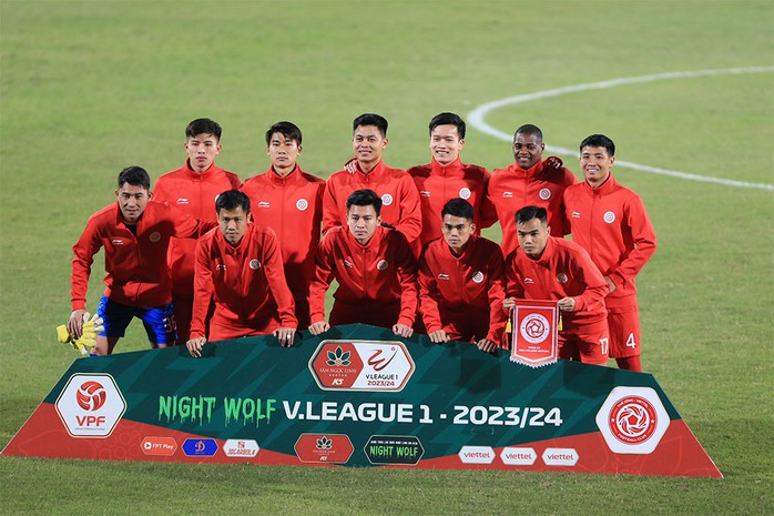 CLB Thể Công Viettel thay HLV trưởng từng dự World Cup - Ảnh 1.