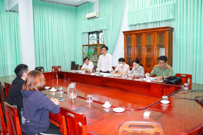 Một hộ bán thức ăn qua mạng bị truy thu thuế hơn 300 triệu đồng- Ảnh 1. Một hộ bán thức ăn qua mạng bị truy thu thuế hơn 300 triệu đồng- Ảnh 1.