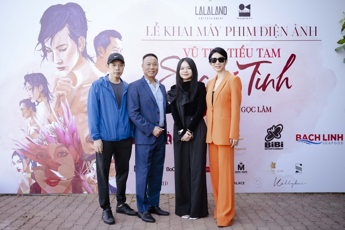 Nhà sản xuất Thanh Sơn, Nhi Lê, Xuân Lan và diễn viên Thái Hòa Nhà sản xuất Thanh Sơn, Nhi Lê, Xuân Lan và diễn viên Thái Hòa