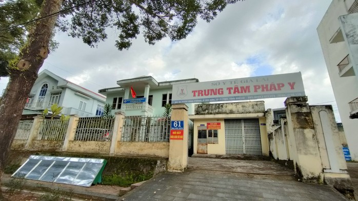 Bổ nhiệm chưa đầy 3 tháng, một giám đốc bị ... mất ghế- Ảnh 1. Bổ nhiệm chưa đầy 3 tháng, một giám đốc bị ... mất ghế- Ảnh 1.