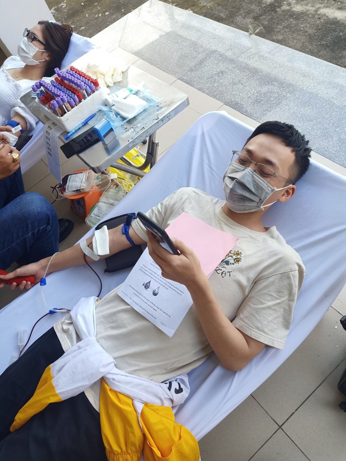 Hạnh phúc khi được cho đi- Ảnh 1. Hạnh phúc khi được cho đi- Ảnh 1.