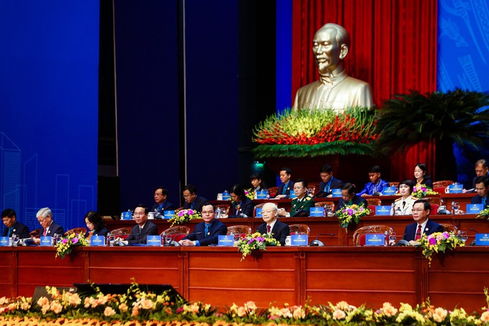 "Đối thoại tiền lương, thưởng" là khâu đột phá của Công đoàn Việt Nam nhiệm kỳ mới- Ảnh 1. "Đối thoại tiền lương, thưởng" là khâu đột phá của Công đoàn Việt Nam nhiệm kỳ mới- Ảnh 1.