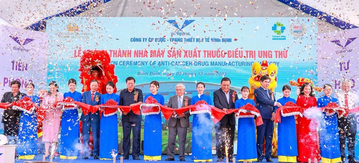 Khánh thành nhà máy sản xuất thuốc điều trị ung thư quy mô lớn nhất nước- Ảnh 2. Khánh thành nhà máy sản xuất thuốc điều trị ung thư quy mô lớn nhất nước- Ảnh 2.