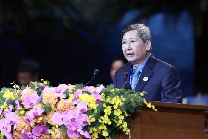 Tổng Bí thư Nguyễn Phú Trọng dự và chỉ đạo Đại hội XIII Công đoàn Việt Nam- Ảnh 3. Tổng Bí thư Nguyễn Phú Trọng dự và chỉ đạo Đại hội XIII Công đoàn Việt Nam- Ảnh 3.