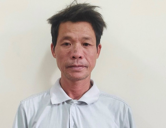 Bị xử lý nồng độ cồn, người đàn ông dùng dao chém CSGT- Ảnh 1. Bị xử lý nồng độ cồn, người đàn ông dùng dao chém CSGT- Ảnh 1.