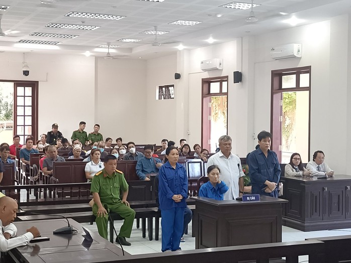 Vợ chồng chủ Công ty CP Sài Gòn Cây Cảnh nhận tổng cộng 37 năm tù- Ảnh 1. Vợ chồng chủ Công ty CP Sài Gòn Cây Cảnh nhận tổng cộng 37 năm tù- Ảnh 1.