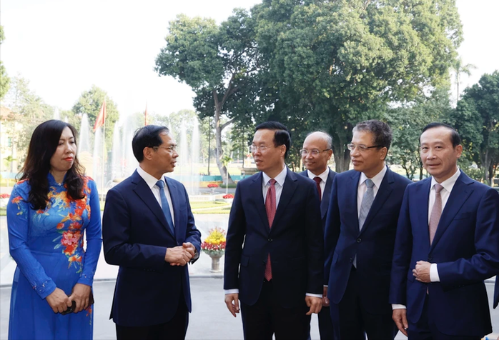 Chủ tịch nước: Tiếp tục nâng tầm cán bộ ngoại giao- Ảnh 1. Chủ tịch nước: Tiếp tục nâng tầm cán bộ ngoại giao- Ảnh 1.