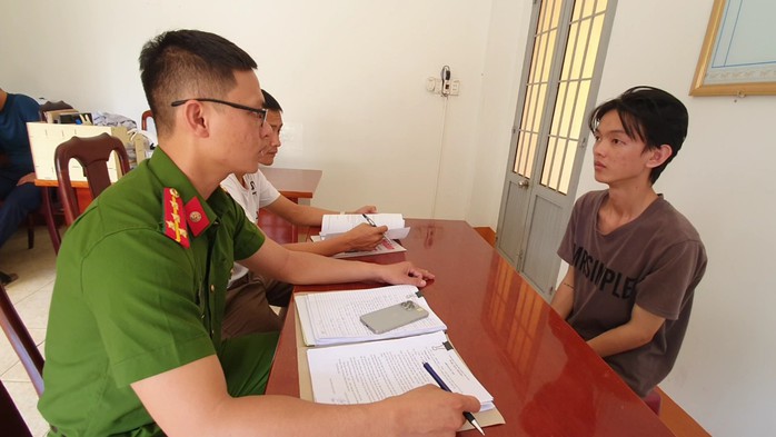 Bắt giữ thanh niên 3 lần trộm tài sản ở nhà người yêu cũ - Ảnh 1. Bắt giữ thanh niên 3 lần trộm tài sản ở nhà người yêu cũ - Ảnh 1.
