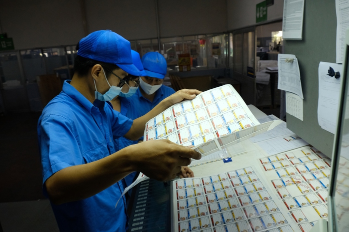 Ép người lao động đi làm Tết Dương lịch sẽ bị phạt tiền- Ảnh 2. Ép người lao động đi làm Tết Dương lịch sẽ bị phạt tiền- Ảnh 2.