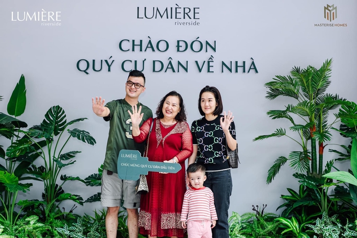 Masterise Homes liên tiếp bàn giao các dự án đẳng cấp
- Ảnh 2. Masterise Homes liên tiếp bàn giao các dự án đẳng cấp
- Ảnh 2.