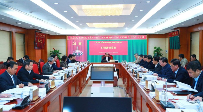 Vi phạm ở Bộ Công Thương trong 2 nhiệm kỳ đến mức phải thi hành kỷ luật- Ảnh 1. Vi phạm ở Bộ Công Thương trong 2 nhiệm kỳ đến mức phải thi hành kỷ luật- Ảnh 1.