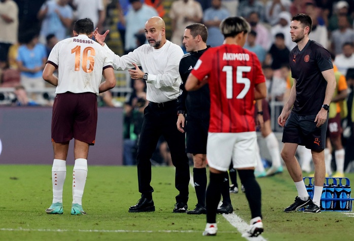 FIFA cấm ba cầu thủ Man City tham dự chung kết Club World Cup- Ảnh 6. FIFA cấm ba cầu thủ Man City tham dự chung kết Club World Cup- Ảnh 6.