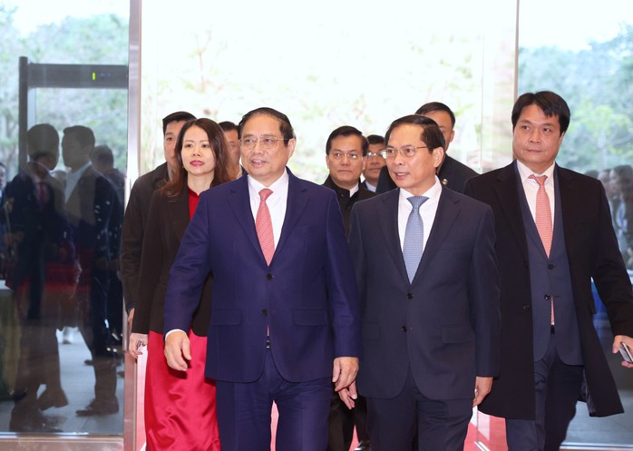Thủ tướng nêu 6 nhiệm vụ chính của ngoại giao kinh tế- Ảnh 1. Thủ tướng nêu 6 nhiệm vụ chính của ngoại giao kinh tế- Ảnh 1.