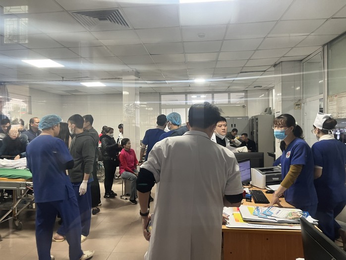 Thông tin mới vụ nhiều học sinh bị thương do trần lớp học sập- Ảnh 1. Thông tin mới vụ nhiều học sinh bị thương do trần lớp học sập- Ảnh 1.