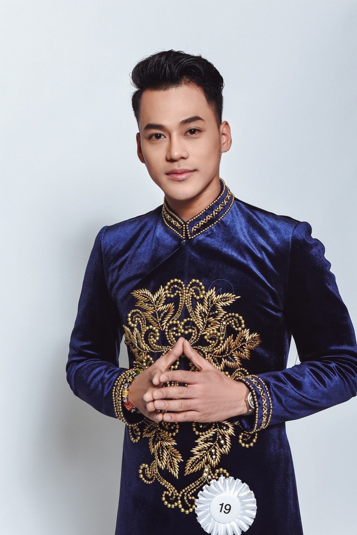 Chương trình nghệ thuật "Vang mãi khúc quân hành"
- Ảnh 2. Chương trình nghệ thuật "Vang mãi khúc quân hành"
- Ảnh 2.