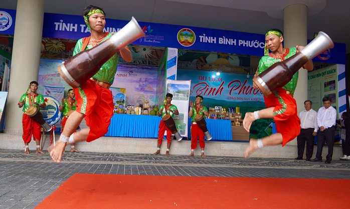 Đông Nam Bộ: Đầu tàu của ngành du lịch- Ảnh 1. Đông Nam Bộ: Đầu tàu của ngành du lịch- Ảnh 1.