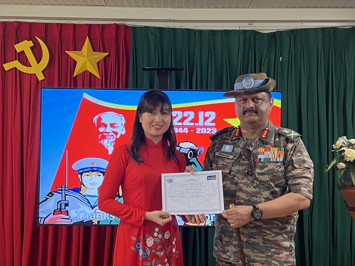 Tư lệnh Quân sự Phái bộ UNMISS ấn tượng với Quân đội Việt Nam- Ảnh 8. Tư lệnh Quân sự Phái bộ UNMISS ấn tượng với Quân đội Việt Nam- Ảnh 8.