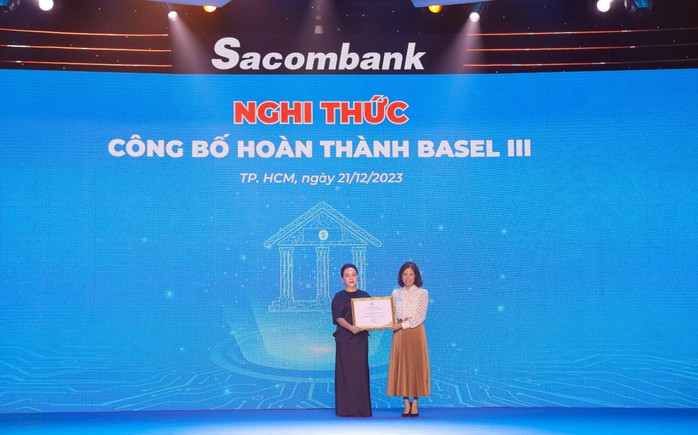 Sacombank đón tuổi 32 với loạt thành quả ấn tượng- Ảnh 1. Sacombank đón tuổi 32 với loạt thành quả ấn tượng- Ảnh 1.
