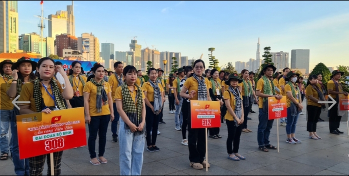 106 đoàn viên ưu tú tham gia Hành trình “Hoa bàng vuông”- Ảnh 5. 106 đoàn viên ưu tú tham gia Hành trình “Hoa bàng vuông”- Ảnh 5.