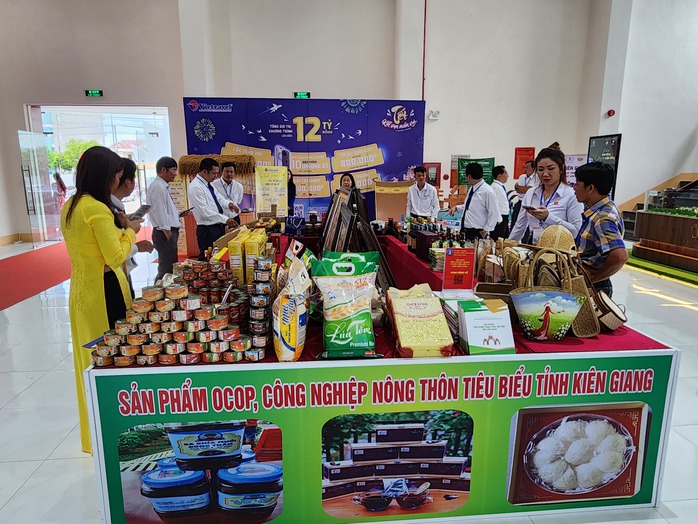 Kiên Giang làm giàu và mạnh lên từ biển- Ảnh 5. Kiên Giang làm giàu và mạnh lên từ biển- Ảnh 5.