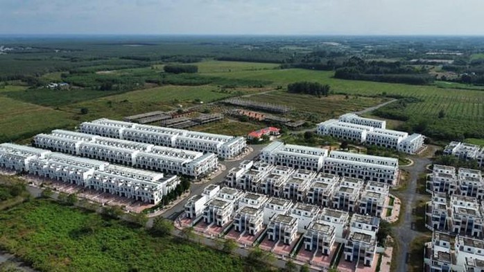 Công an Đồng Nai tìm bị hại vụ lừa dối khách hàng tại 500 căn biệt thự, nhà liên kế - Ảnh 1. Công an Đồng Nai tìm bị hại vụ lừa dối khách hàng tại 500 căn biệt thự, nhà liên kế - Ảnh 1.