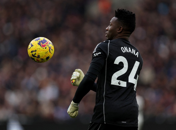 Brighton cầm chân West Ham, Man United trượt dài bảng xếp hạng- Ảnh 4. Brighton cầm chân West Ham, Man United trượt dài bảng xếp hạng- Ảnh 4.