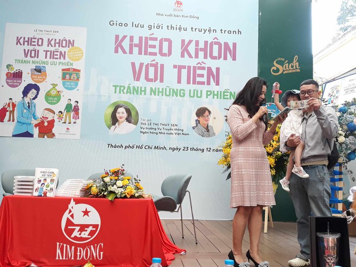Học tài chính từ "Khéo khôn với tiền - tránh những ưu phiền"- Ảnh 1.