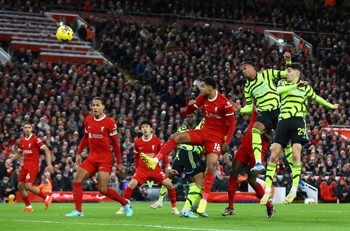 Hòa Liverpool, fan Arsenal vừa mừng vừa lo- Ảnh 2. Hòa Liverpool, fan Arsenal vừa mừng vừa lo- Ảnh 2.