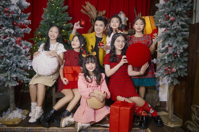 Nam Cường miệt mài học cao học, chuẩn bị liveshow miễn phí- Ảnh 5. Nam Cường miệt mài học cao học, chuẩn bị liveshow miễn phí- Ảnh 5.