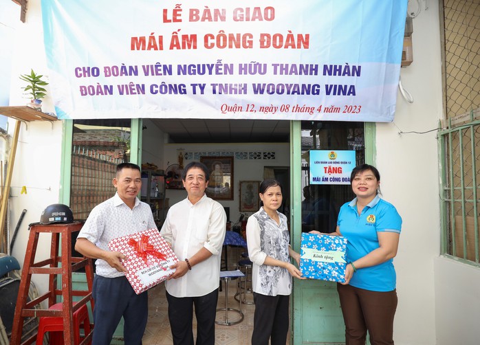 Hàng tỉ đồng chăm lo cho người lao động khó khăn- Ảnh 2. Hàng tỉ đồng chăm lo cho người lao động khó khăn- Ảnh 2.