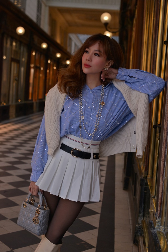 Nhà văn Amanda Huỳnh thanh lịch Giáng Sinh- Ảnh 2.