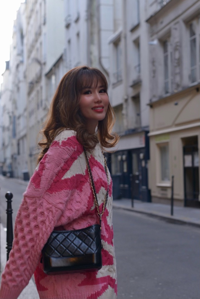Nhà văn Amanda Huỳnh thanh lịch Giáng Sinh- Ảnh 9.